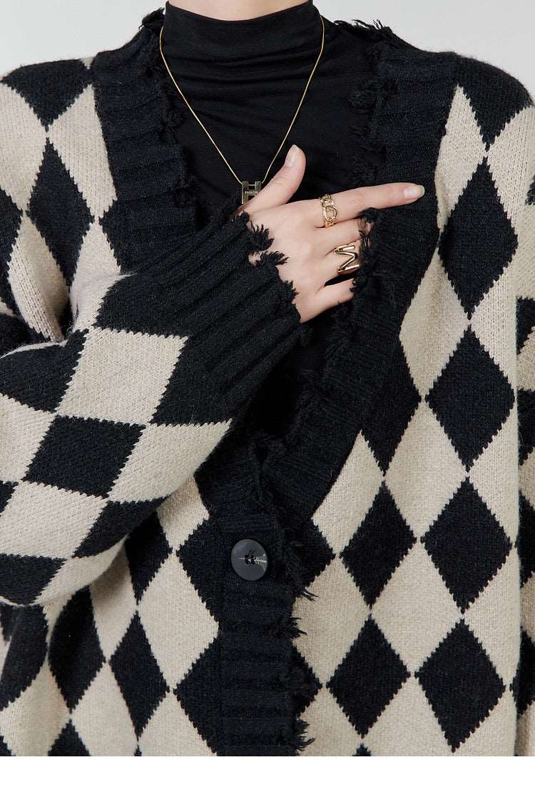 Дамска жилетка Elegance in Checkmate FW 2026-Clothing-Thedresscode