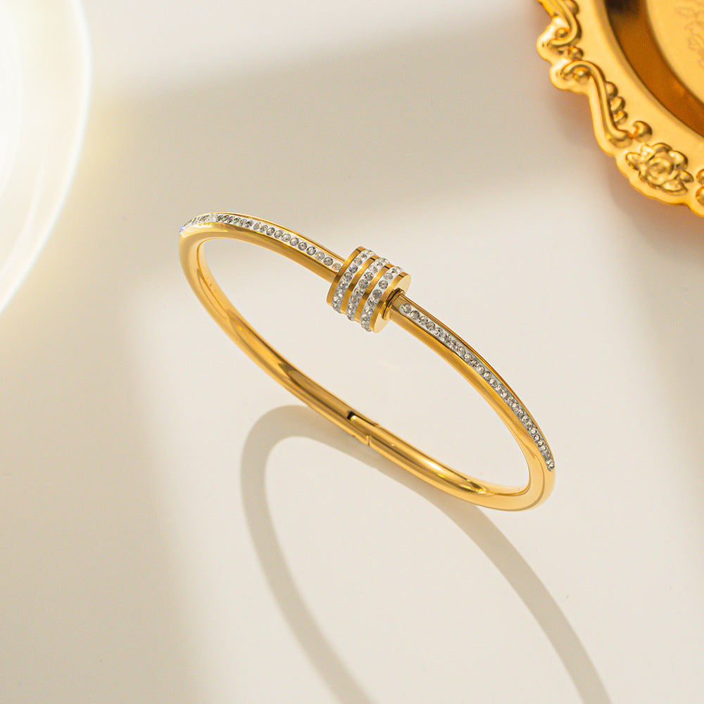Дамска гривна Éclat d’Or SS25-https://detail.1688.com/offer/640594566413.html?_t=1745578432881&spm=a2615.7691456.co_0_0_wangpu_score_0_0_0_0_0_0_0000_1.0-Thedresscode