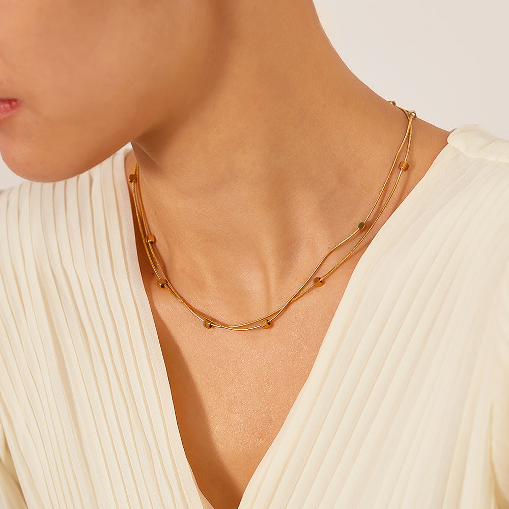 Дамско колие Golden Geometry SS25-https://detail.1688.com/offer/782058981008.html?_t=1745477847162&spm=a2615.7691456.co_0_0_wangpu_score_0_0_0_0_0_0_0000_1.0-Thedresscode