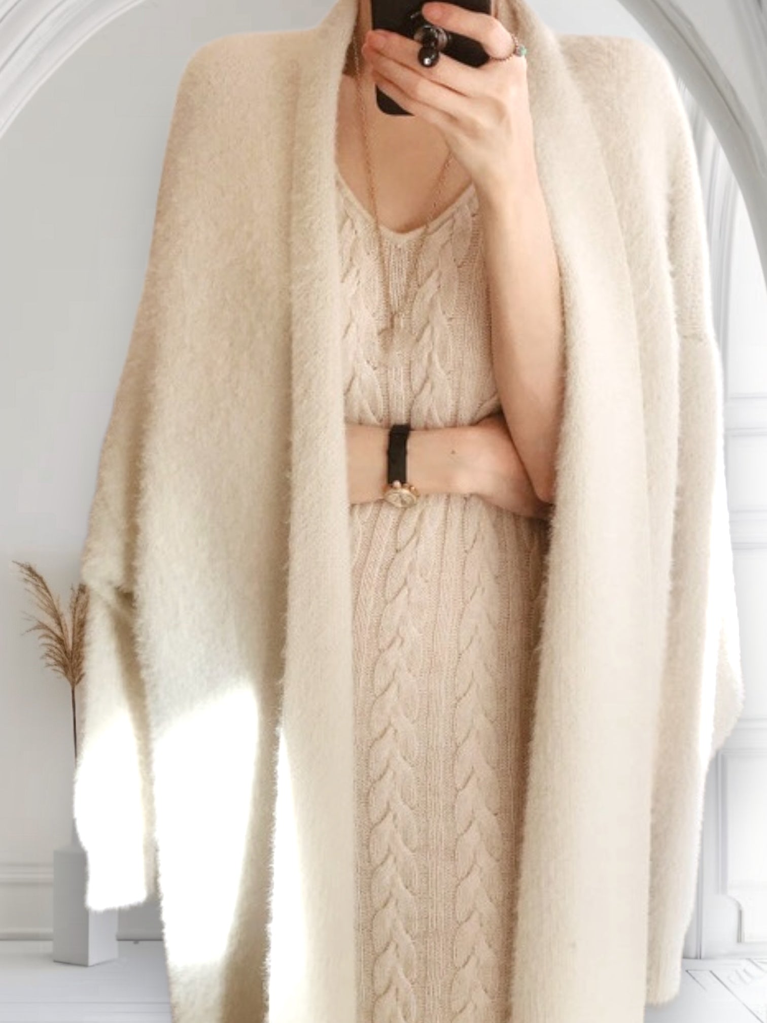 Дамска дълга жилетка Luxury FW 2026-Дамска дълга жилетка Luxury SS24'-Thedresscode