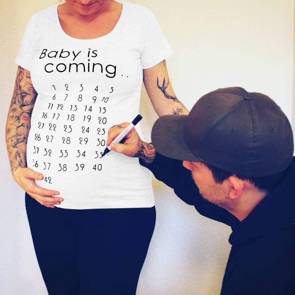 Дамска тениска - Baby is coming-Thedresscode