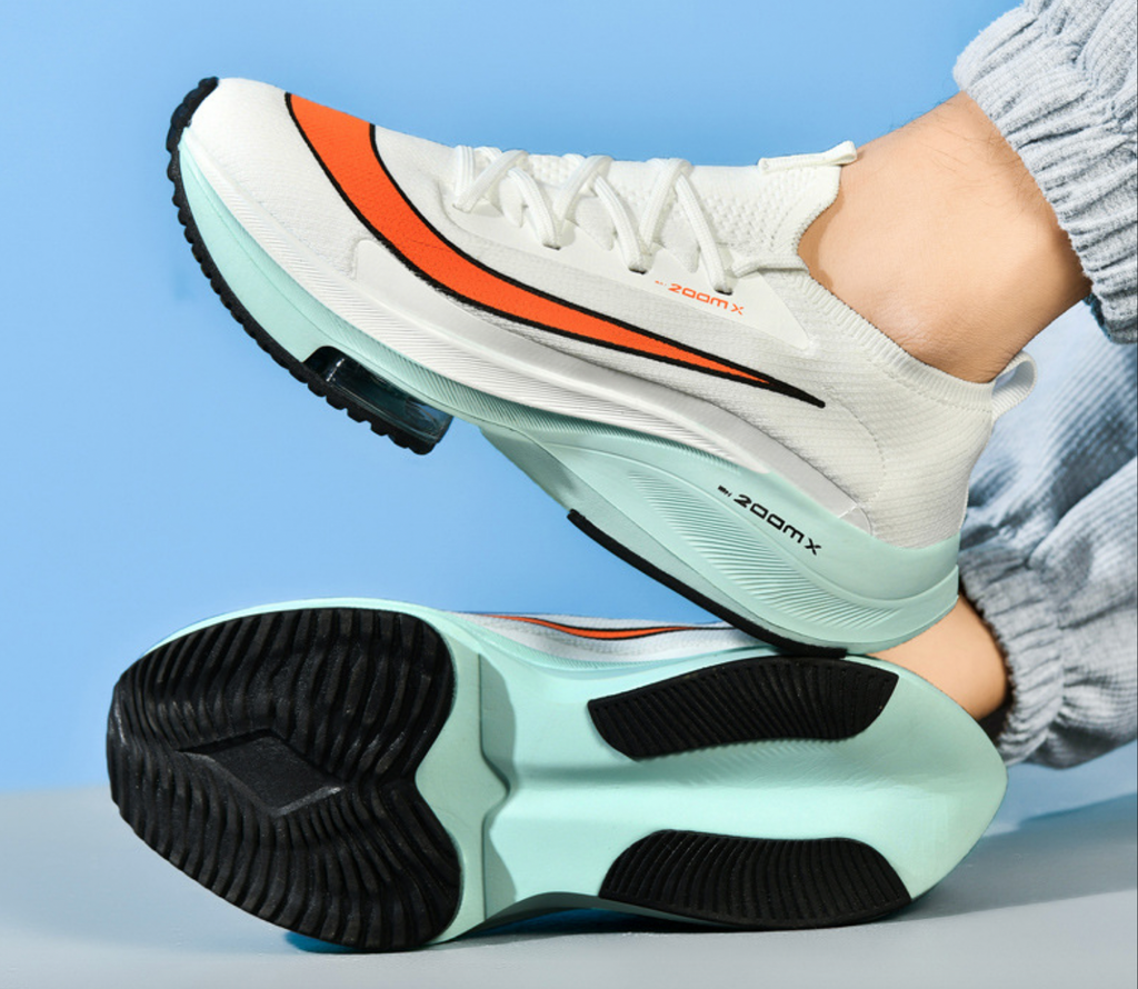 Унисекс маратонки White ZoomX SS25-https://detail.1688.com/offer/845229808366.html?kj_agent_plugin=aibuy-Thedresscode