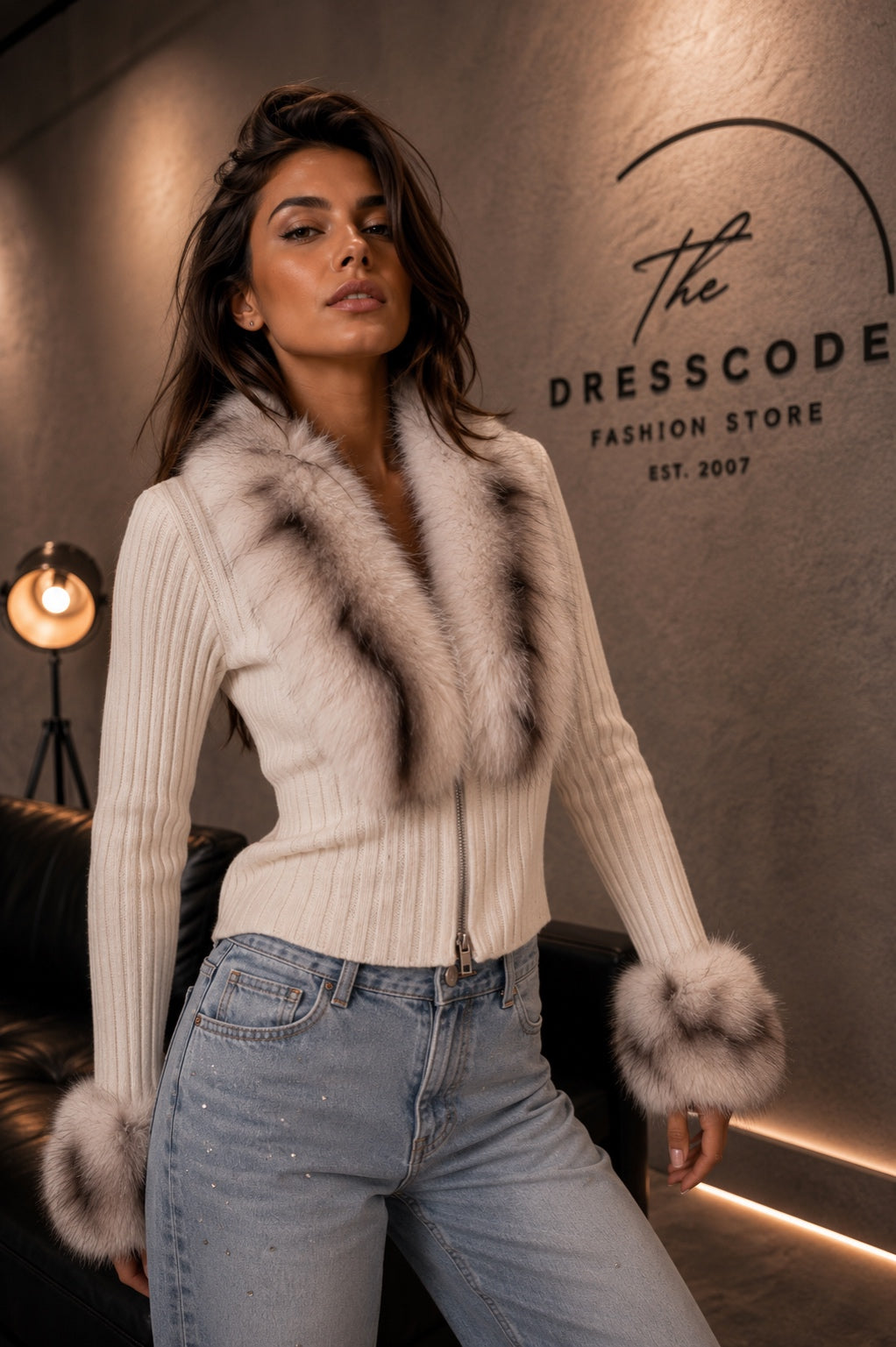 Дамска жилетка VALENTINA FUR SS27