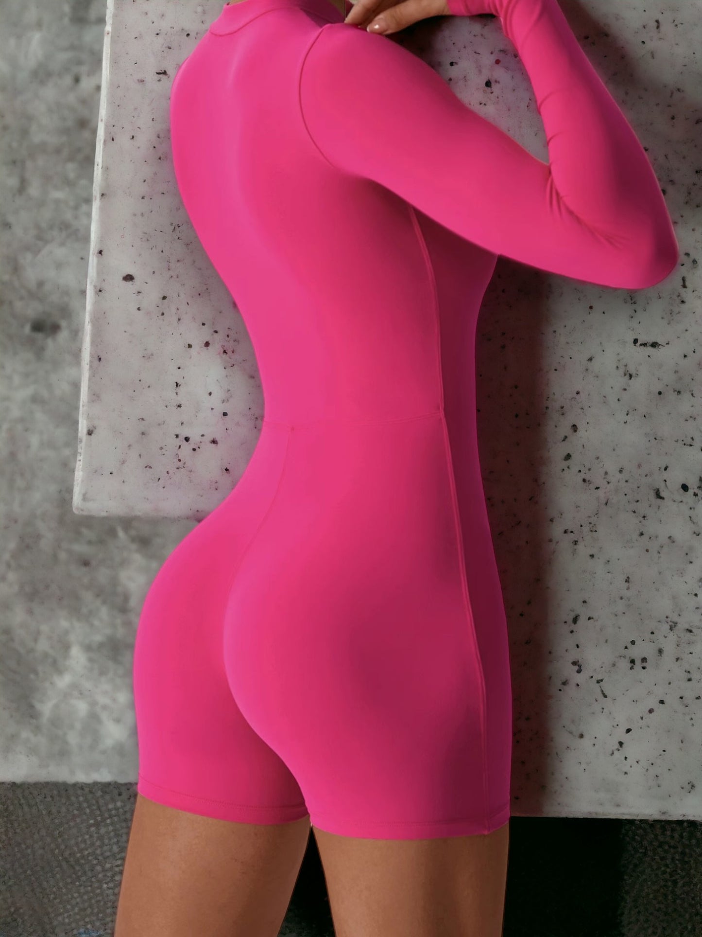 Дамски спортен гащеризон с дълъг ръкав Pink Sisley 24'-Дамски спортен гащеризон с дълъг ръкав Pink Sisley 24'-Thedresscode