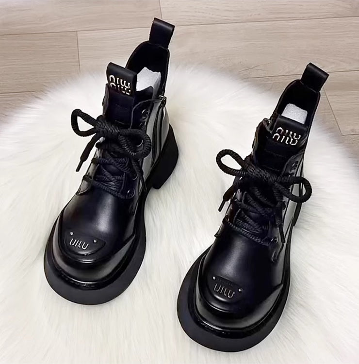 Дамски боти Black Lulu SS25-Дамски боти Black Lulu SS24-Thedresscode