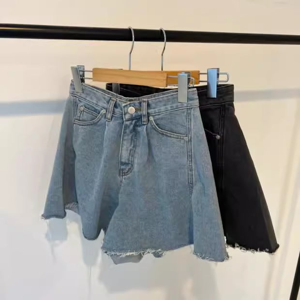 Дамски къси панталони Addy **SALE 25**-Дамски къси панталони Addy 24'-Thedresscode