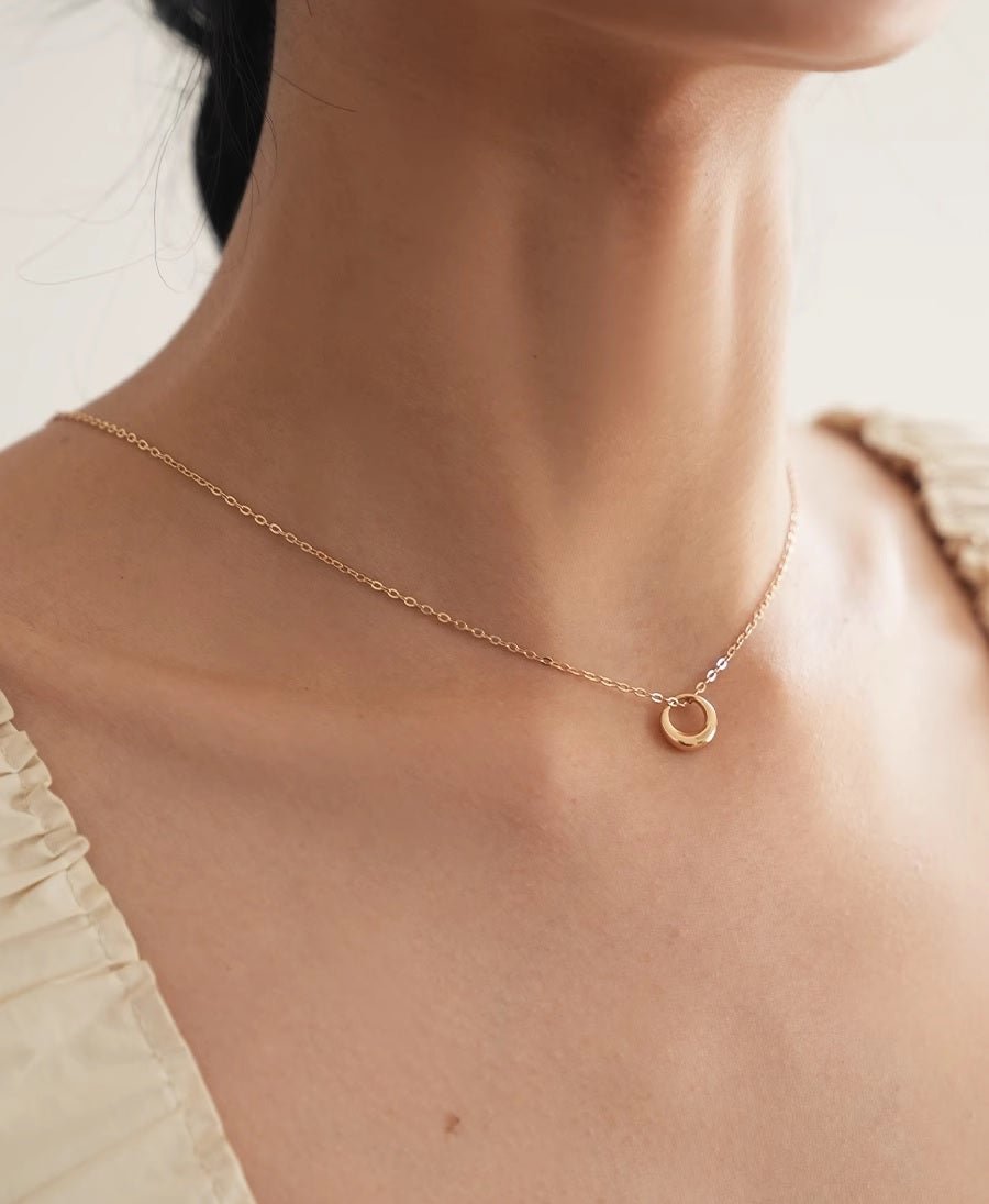 Дамско колие с златно покритие Gold Ring 24'-Дамско колие с златно покритие Gold Ring 24'-Thedresscode