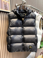 Мъжки елек Jack SS25-https://item.taobao.com/item.htm?spm=a1z0k.7386009.0.0.58d937deRBasPD&id=738401705775&_u=t2dmg8j26111&sku_properties=1627207:129819-Thedresscode