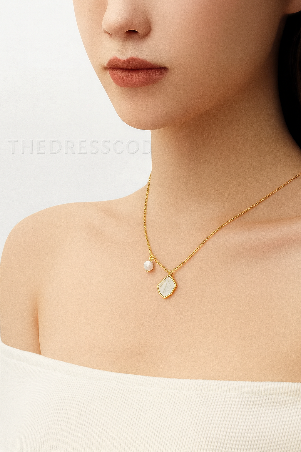 Дамско колие Pearl Clam SS26-Thedresscode