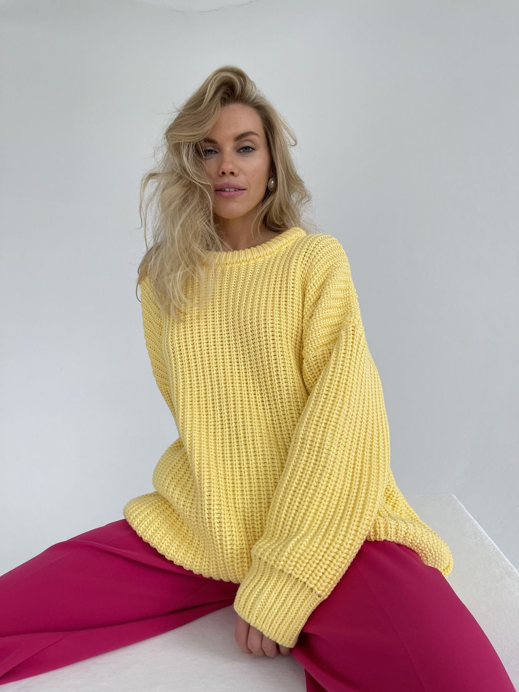 Дамски пуловер Yellow Mood SS24-Clothing-Thedresscode