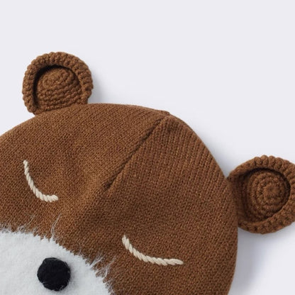Детска шапка Sleeping Bear-Thedresscode