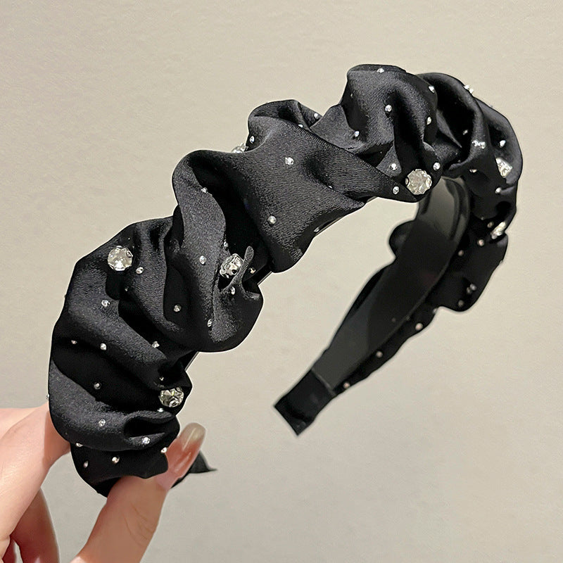 Диадема Amalyn SS25-https://detail.1688.com/offer/806591762435.html?spm=a26352.13672862.offerlist.174.759c1e62Mr9X14-Thedresscode