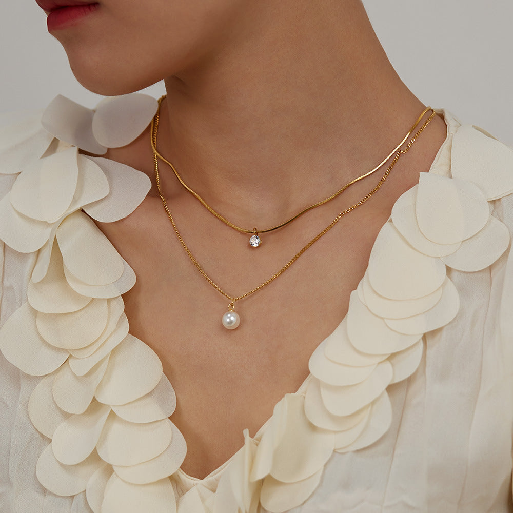 Дамско колие Pearl & Crystal SS25-https://detail.1688.com/offer/824455599671.html?_t=1745482352053&spm=a2615.7691456.co_0_0_wangpu_score_0_0_0_0_0_0_0000_1.0-Thedresscode