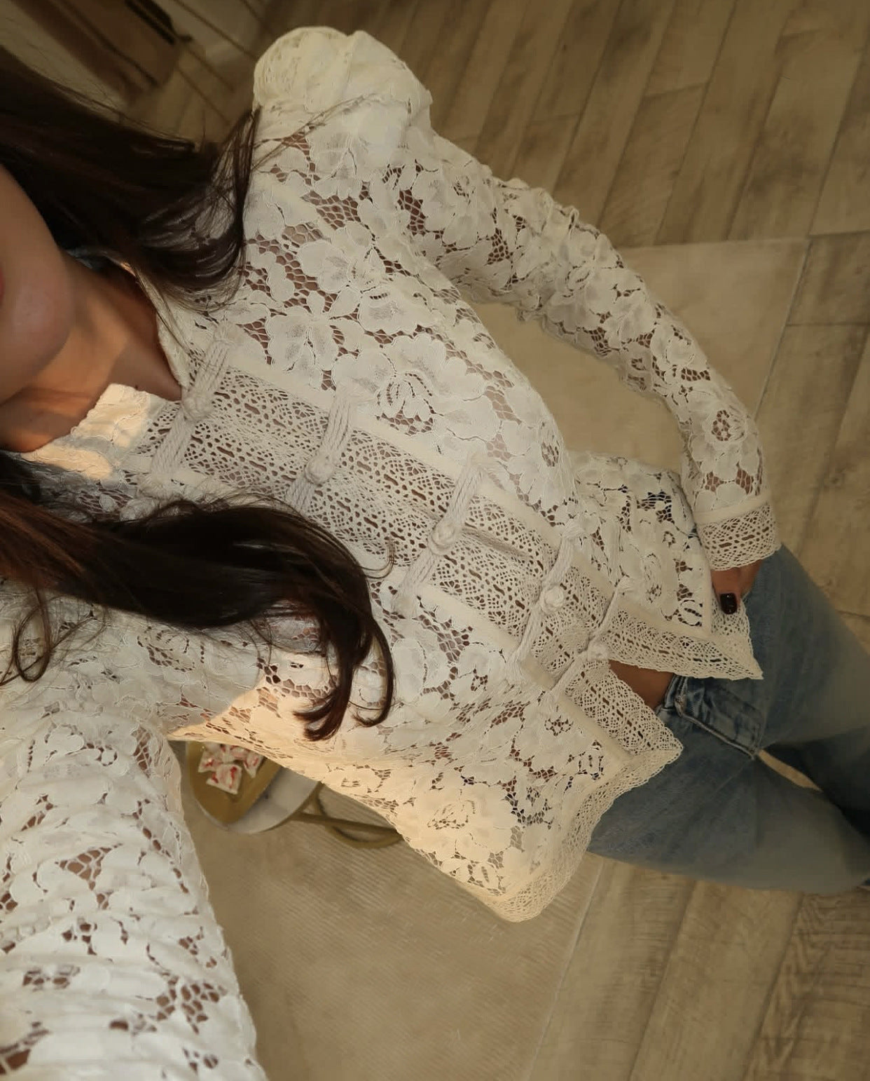 Дамска риза Lace Empress FW 2026-https://detail.1688.com/offer/938259347732.html?_t=1751455696430&spm=a2615.7691456.co_0_0_wangpu_score_0_0_0_0_0_0_0000_0.0-Thedresscode