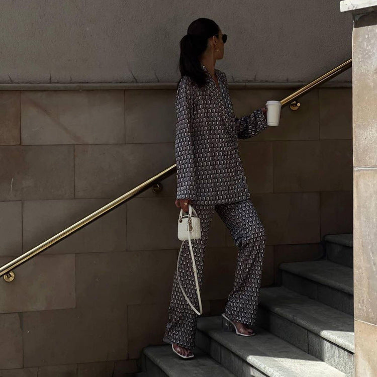 Дамски комплект Power Print FW 2026-https://detail.1688.com/offer/680627313350.html?_t=1751460072895&spm=a2615.7691456.co_1_0_wangpu_score_0_0_0_0_0_0_0000_1.0-Thedresscode