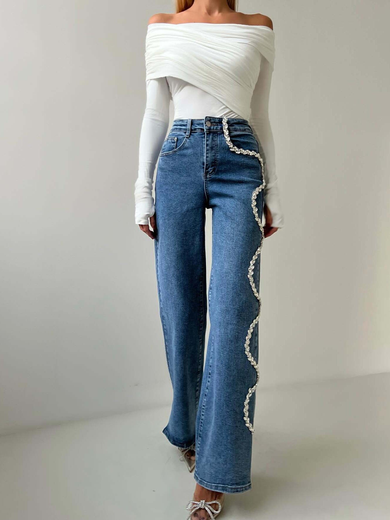 Дамски дънки Diamond AW 2026-https://detail.1688.com/offer/868584745356.html?kj_agent_plugin=aibuy-Thedresscode