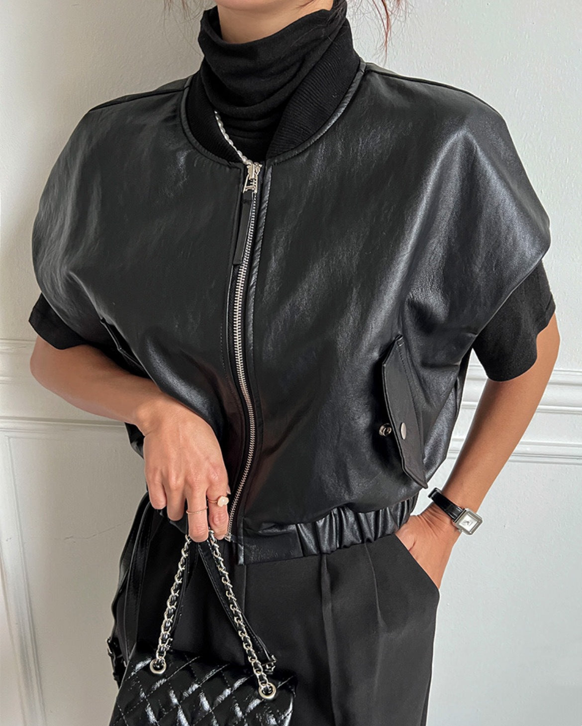 Дамски кожен елек Carolina **SALE 25**-Thedresscode