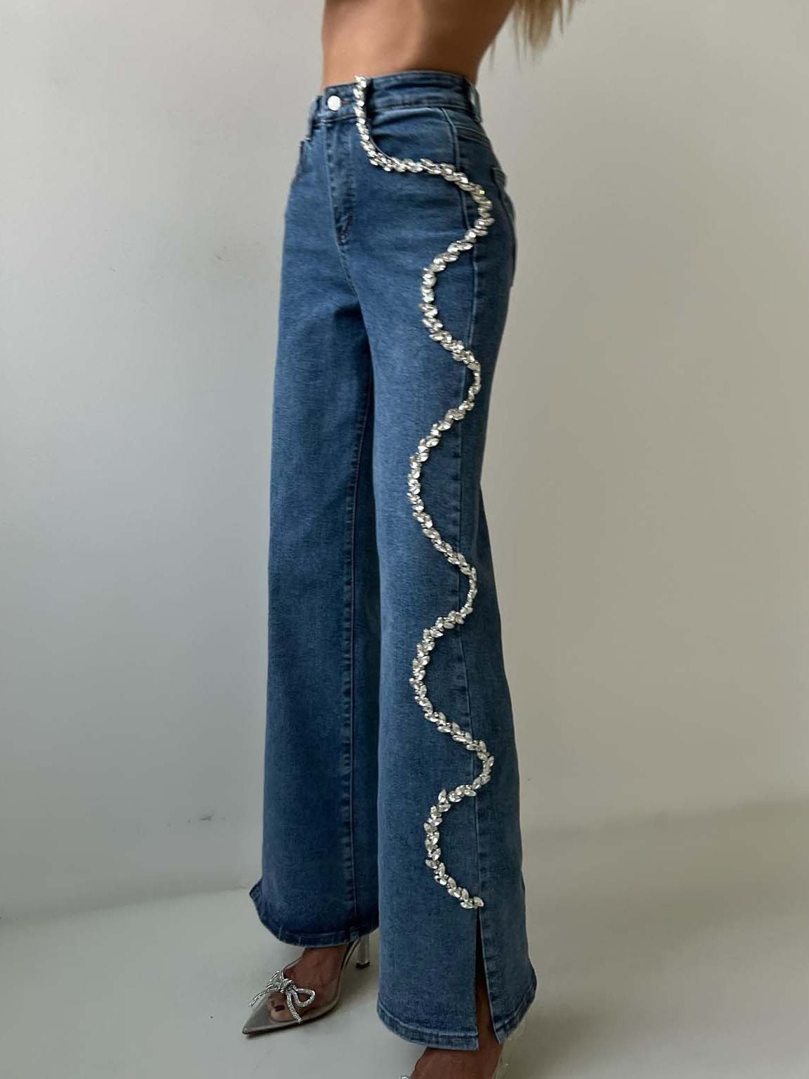 Дамски дънки Diamond AW 2026-https://detail.1688.com/offer/868584745356.html?kj_agent_plugin=aibuy-Thedresscode