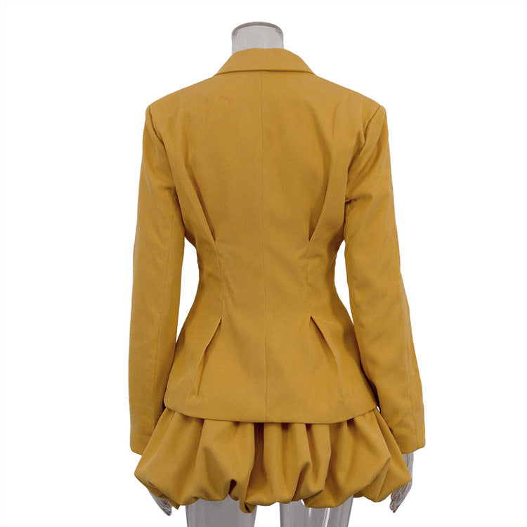 Дамски комплект Vérité FW 2026-https://detail.1688.com/offer/885777546142.html?offerId=885777546142&spm=a260k.home2025.recommendpart.65-Thedresscode