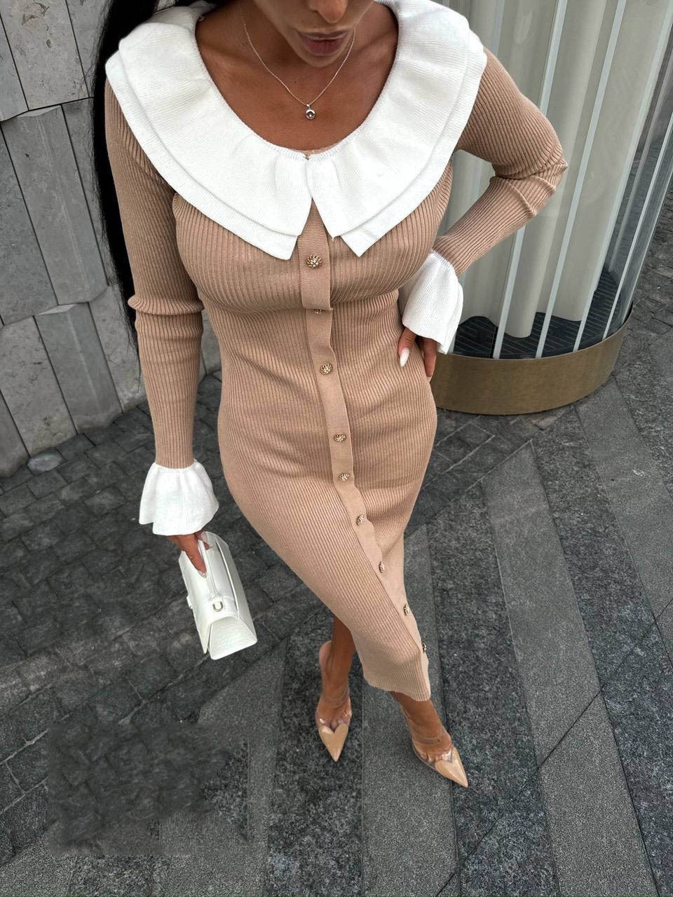 Дамска рокля Beige Grace SS27