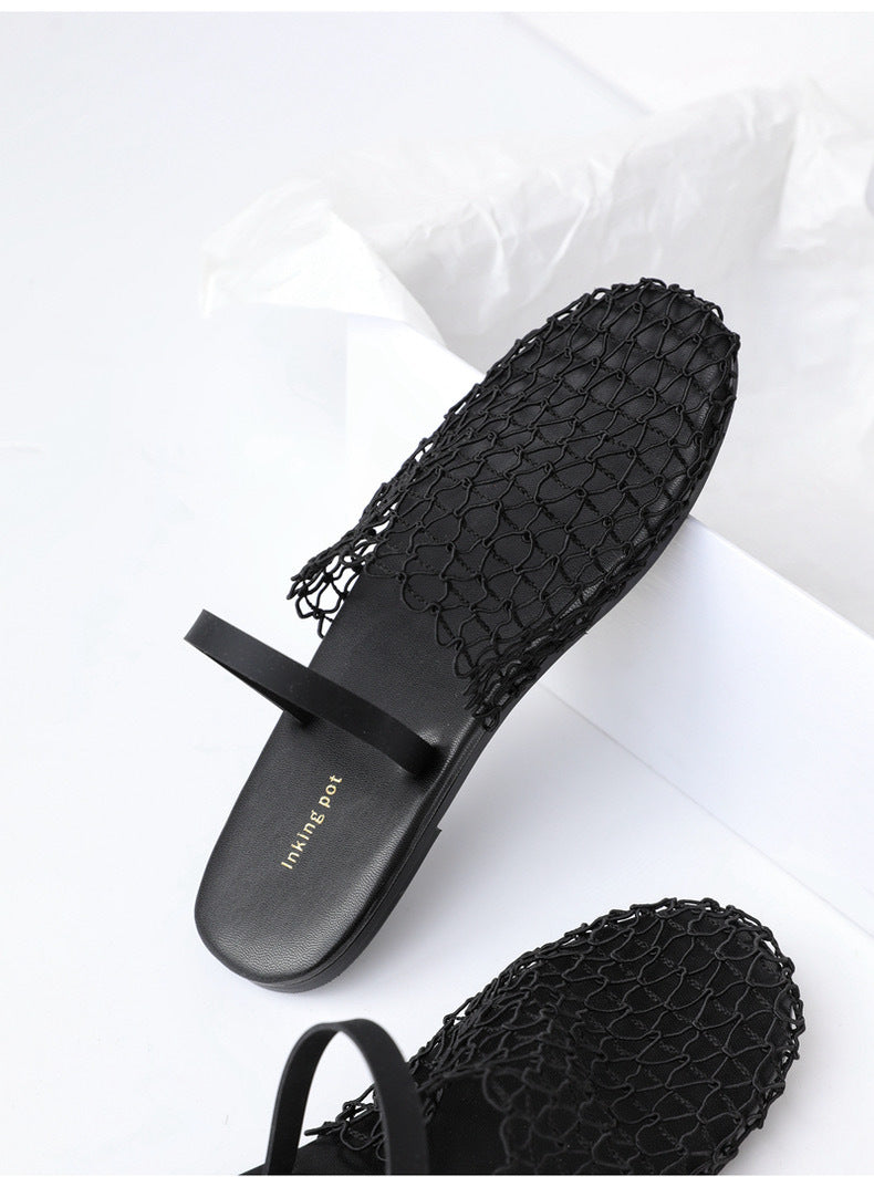 Дамски чехли Black Lina SS25-https://detail.1688.com/offer/896184674490.html?offerId=896184674490&spm=a260k.home2024.recommendpart.147-Thedresscode