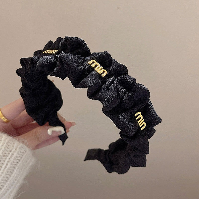 Диадема IUM SS25-https://detail.1688.com/offer/662741835578.html?spm=a1688g.extenstion&kj_agent_plugin=aibuy-Thedresscode