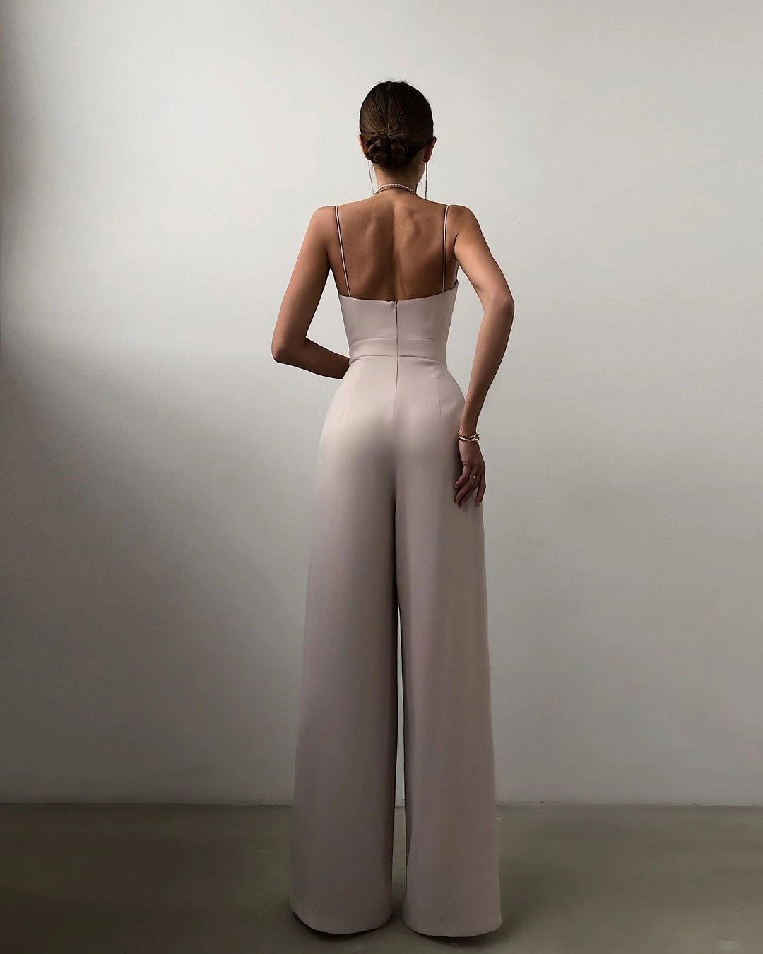 Дамски гащеризон Amelia SS25-https://detail.1688.com/offer/637668712288.html?spm=a1688g.extenstion&kj_agent_plugin=aibuy&kjSource=pc&lang=en-Thedresscode