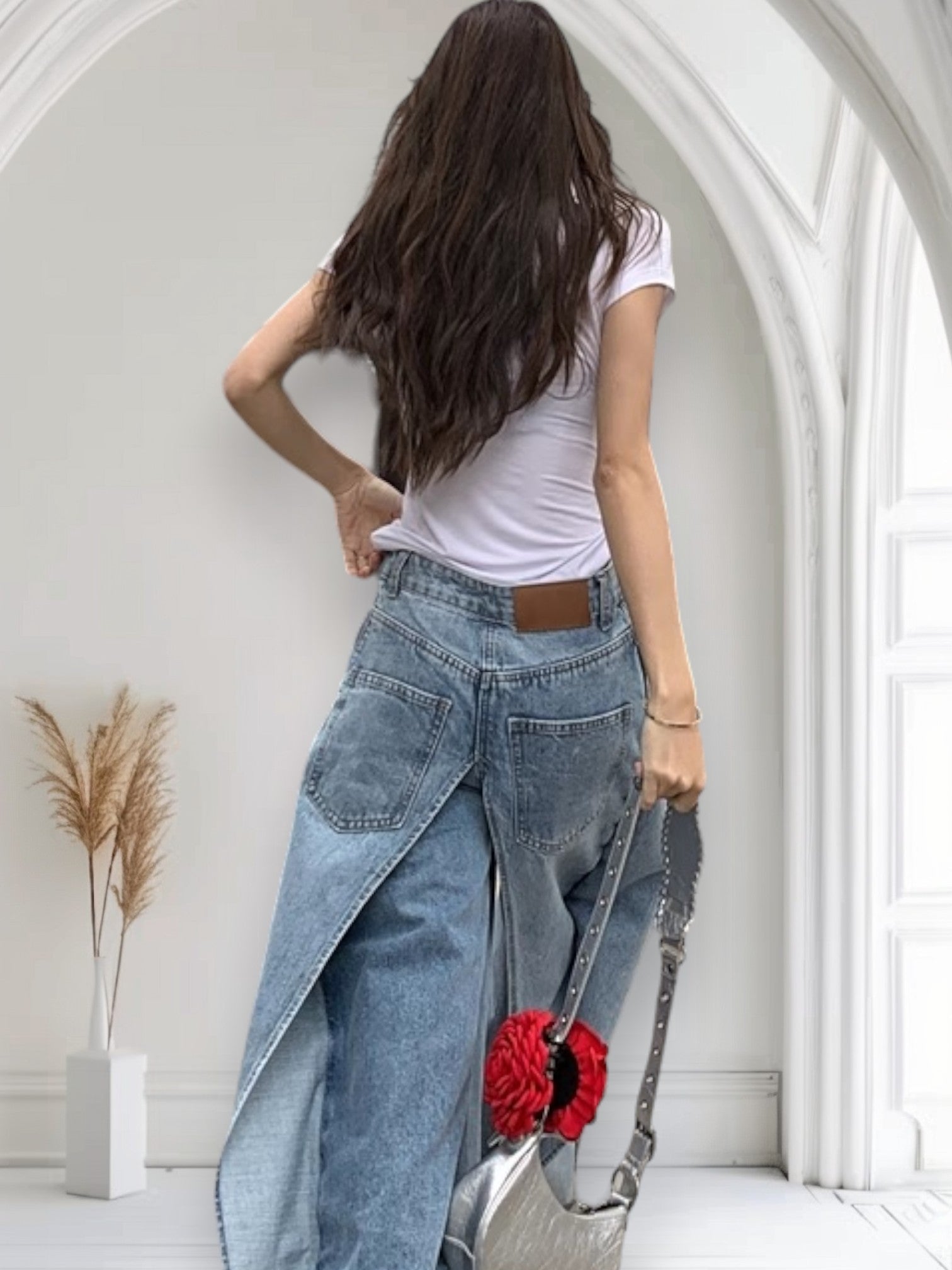 Дамски дънки AW 2026-https://item.taobao.com/item.htm?spm=a1z0k.7628869.1997985097.d4918997.4de637dewhxC9B&id=774451623596&_u=t2dmg8j26111&sku_properties=1627207:28338-Thedresscode