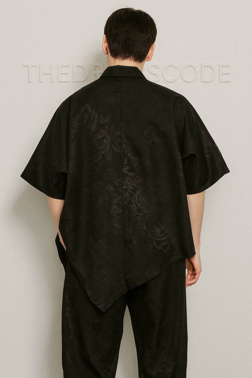 Мъжка риза Asymmetric Noir SS26-Thedresscode