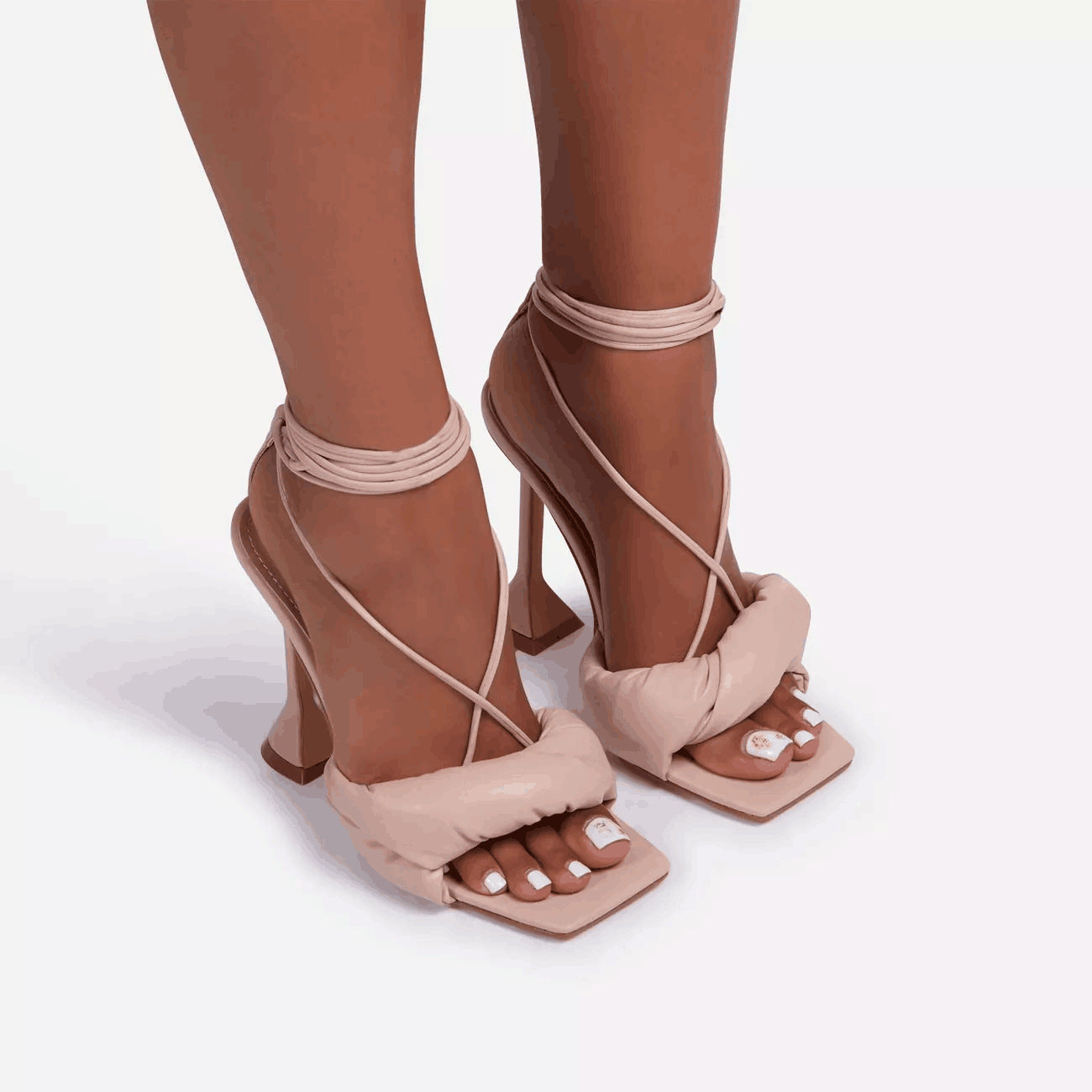 Дамски сандали на ток Еmily Nude-Дамски сандали на ток Еmily Nude-Thedresscode